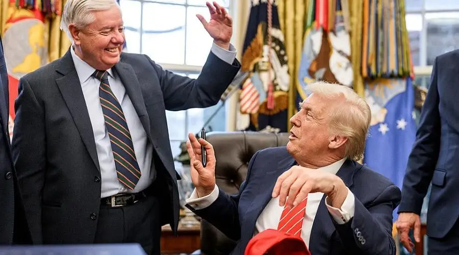 Trump urged members of Congress to pass legislation regulating cryptocurrencies.